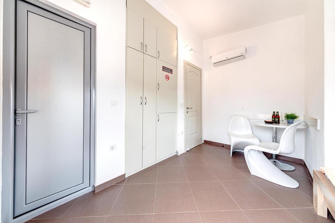 Delfin Apartments Sutomore Exterior photo